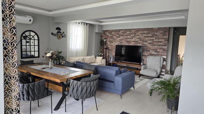 Image No.7-4 Bed Apartment for sale