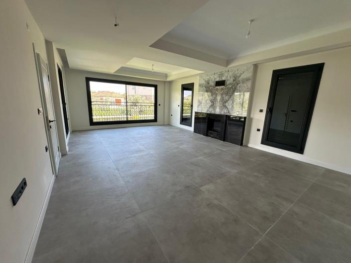 Image No.11-4 Bed Villa for sale