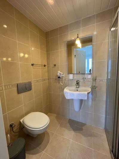 Image No.24-3 Bed Apartment for sale