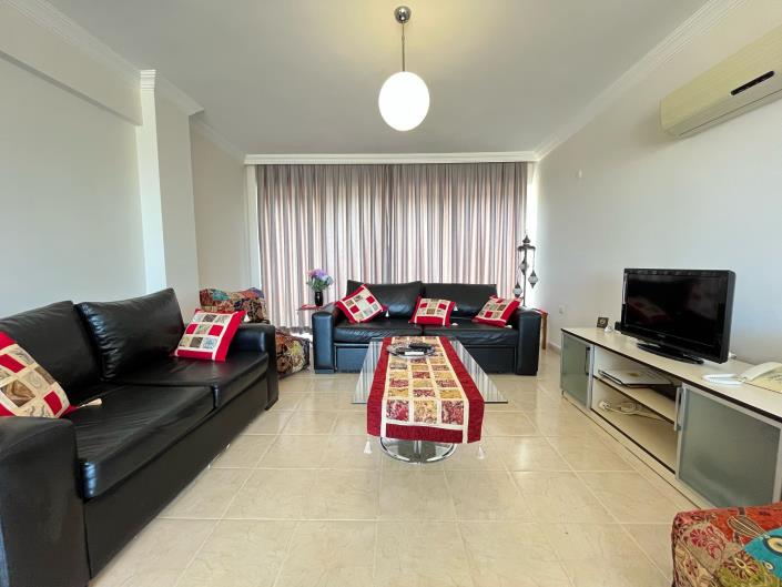 Image No.17-3 Bed Apartment for sale