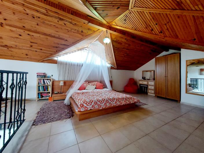 Image No.17-2 Bed Apartment for sale