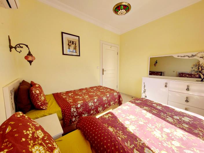 Image No.18-3 Bed Apartment for sale