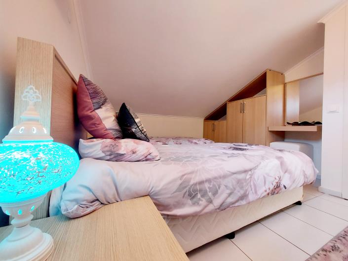 Image No.35-3 Bed Apartment for sale