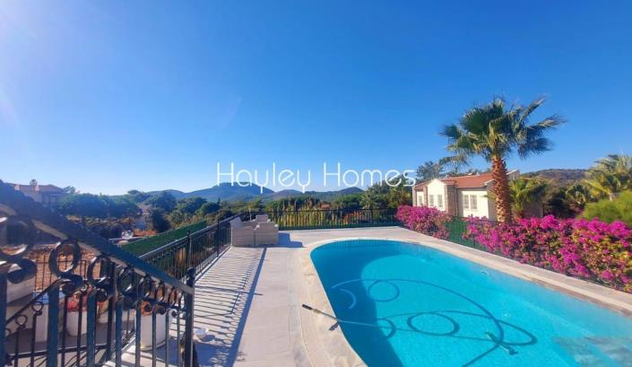 Image No.7-5 Bed Villa for sale