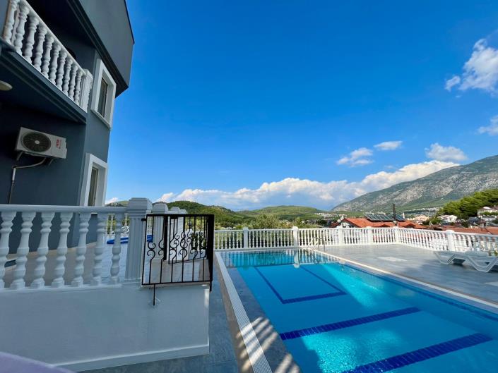 Image No.3-4 Bed Apartment for sale