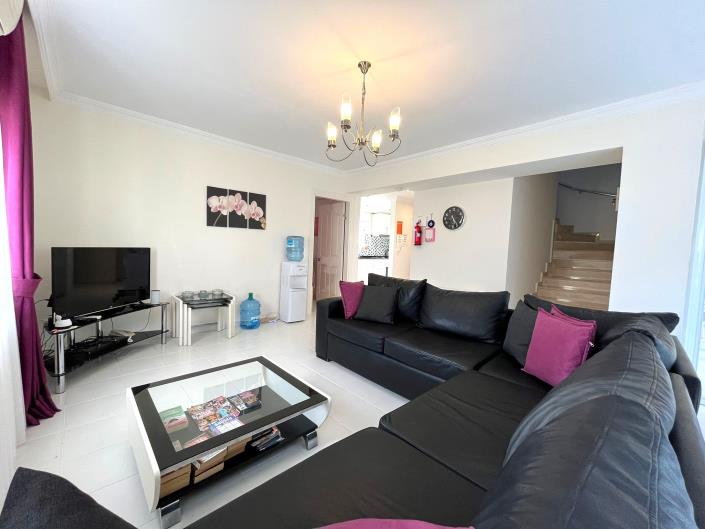 Image No.8-2 Bed Apartment for sale