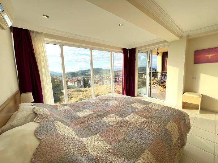 Image No.13-2 Bed Apartment for sale