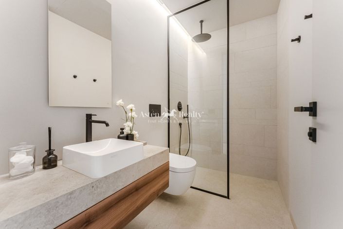 Image No.18-2 Bed Apartment for sale