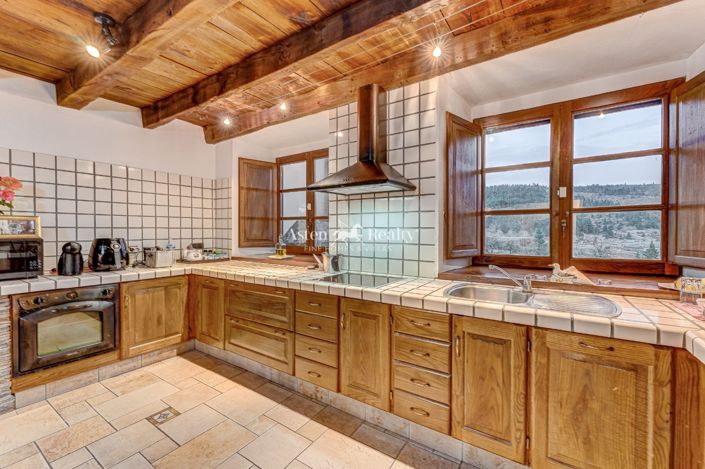 Image No.22-4 Bed House for sale