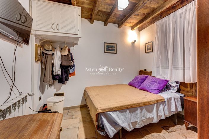 Image No.39-4 Bed House for sale