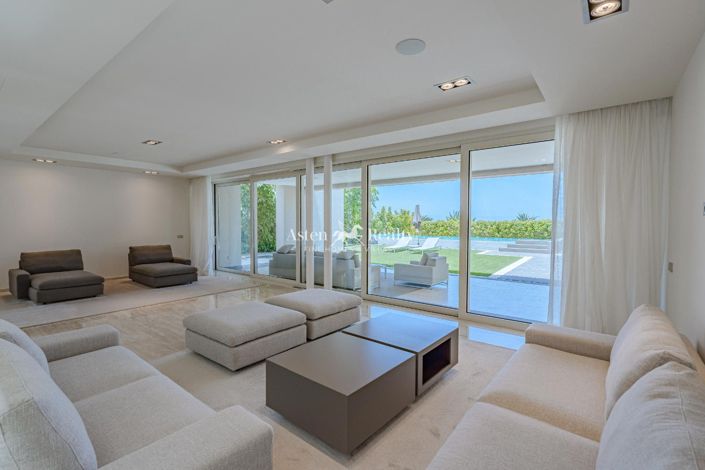 Image No.22-5 Bed Villa for sale