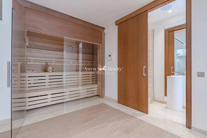 Image No.49-5 Bed Villa for sale