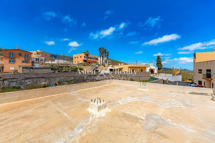 Image No.19-3 Bed Villa for sale