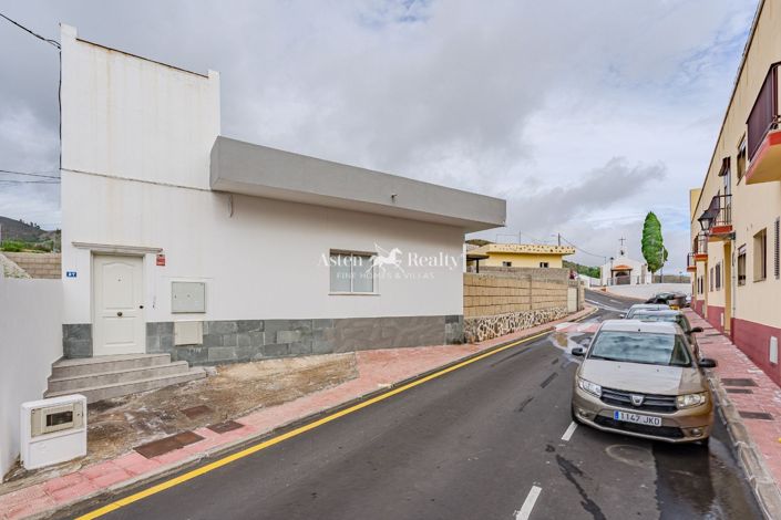 Image No.3-3 Bed Villa for sale