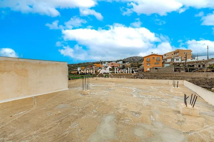 Image No.21-3 Bed Villa for sale