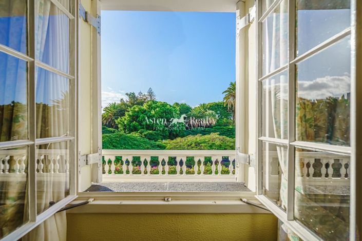 Image No.24-8 Bed Villa for sale