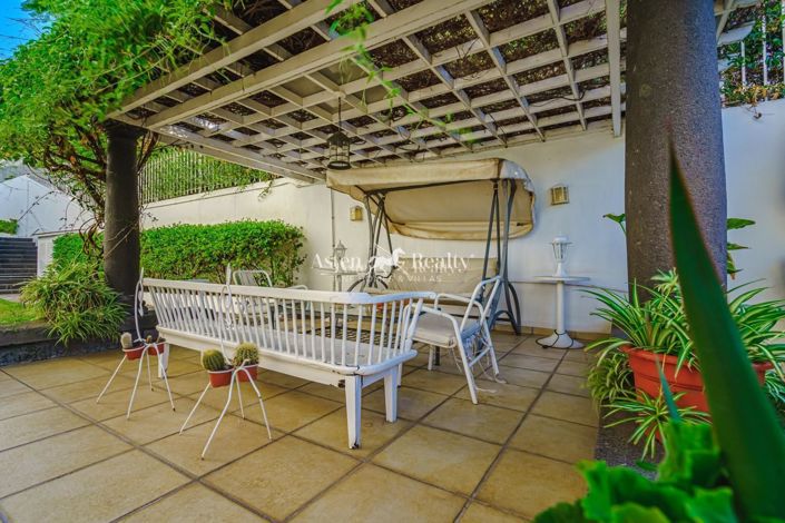 Image No.6-8 Bed Villa for sale