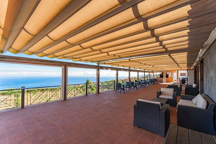 Image No.18-20 Bed Property for sale