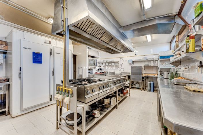 Image No.48-20 Bed Property for sale