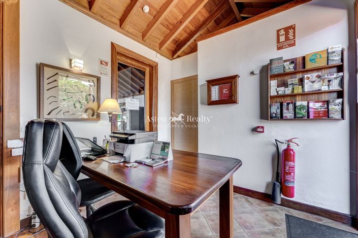 Image No.57-20 Bed Property for sale