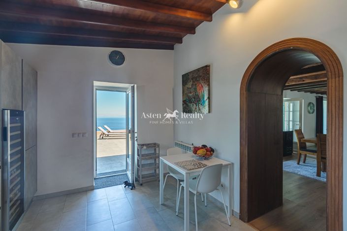 Image No.11-4 Bed Villa for sale