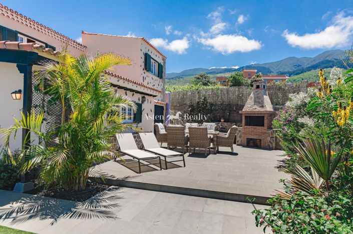 Image No.6-4 Bed Villa for sale