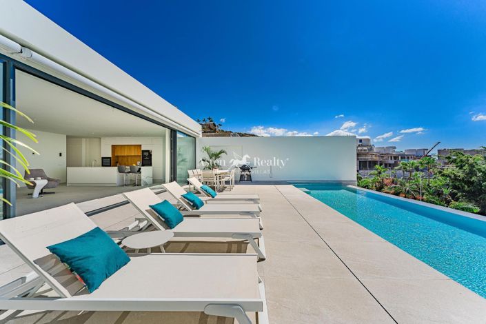 Image No.7-4 Bed Villa for sale