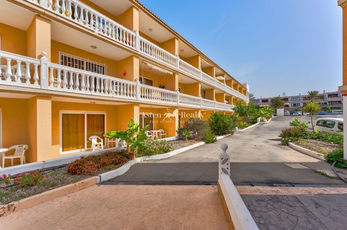 Image No.14-50 Bed Property for sale