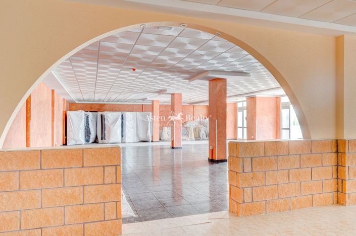 Image No.26-50 Bed Property for sale