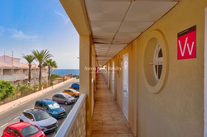 Image No.34-50 Bed Property for sale