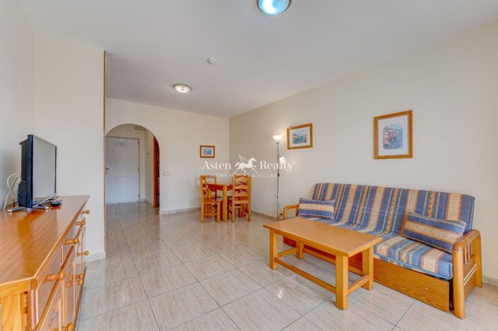 Image No.44-50 Bed Property for sale