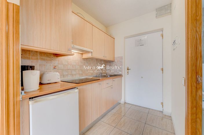 Image No.48-50 Bed Property for sale