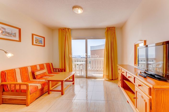 Image No.60-50 Bed Property for sale