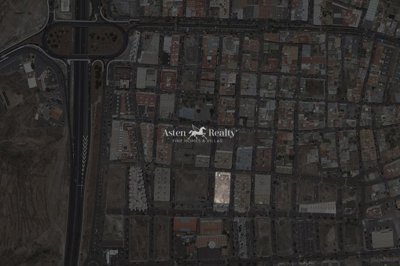 10686800
