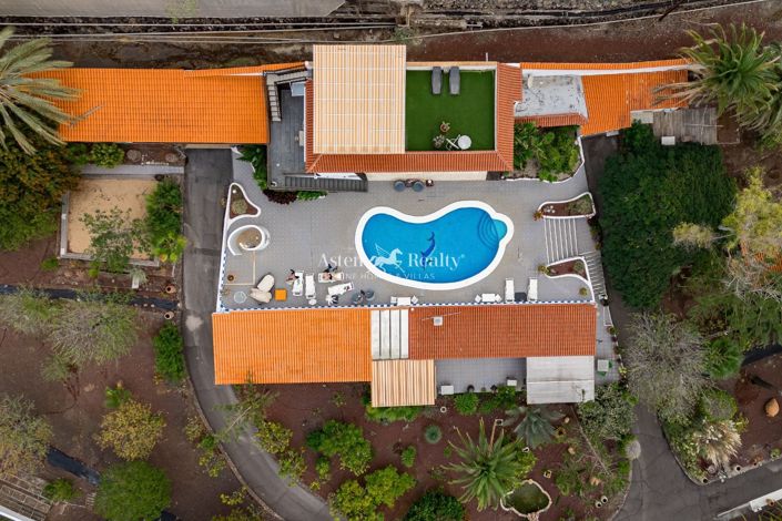 Image No.27-9 Bed Villa for sale