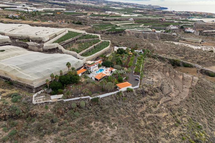 Image No.28-9 Bed Villa for sale