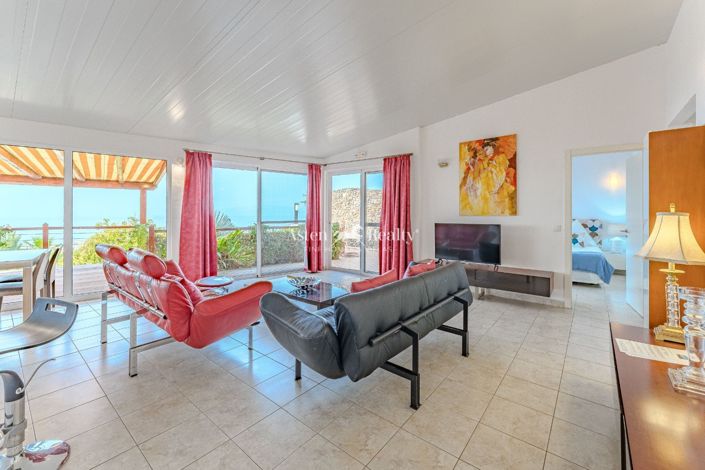 Image No.4-9 Bed Villa for sale