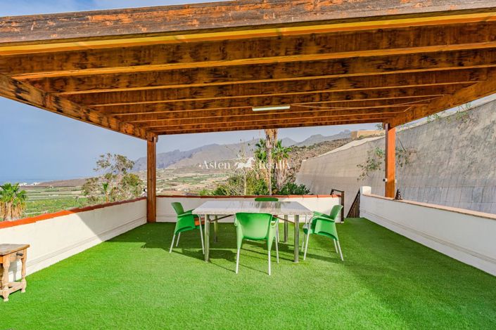 Image No.59-9 Bed Villa for sale