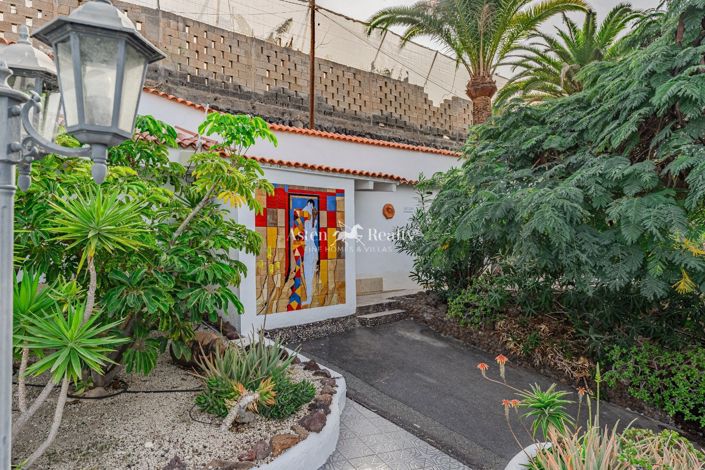 Image No.60-9 Bed Villa for sale