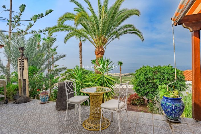 Image No.62-9 Bed Villa for sale