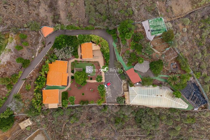 Image No.6-15 Bed Villa for sale