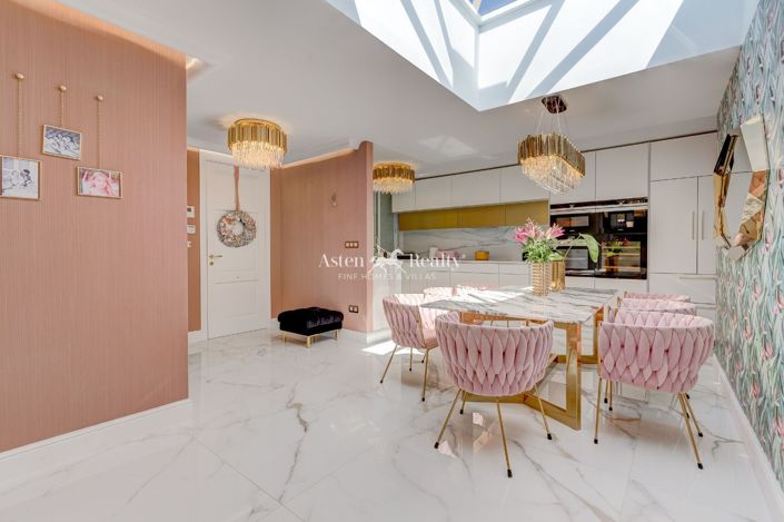 Image No.23-4 Bed Villa for sale