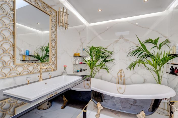 Image No.29-4 Bed Villa for sale