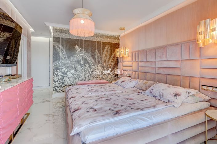 Image No.38-4 Bed Villa for sale