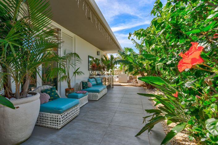 Image No.4-4 Bed Villa for sale