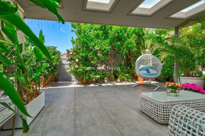 Image No.8-4 Bed Villa for sale