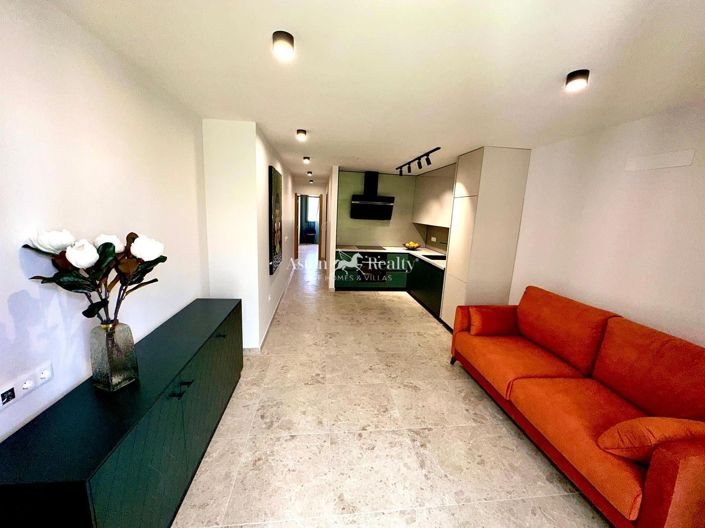 Image No.11-2 Bed Apartment for sale