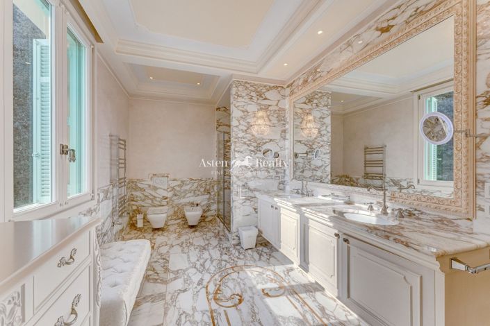 Image No.28-7 Bed Villa for sale