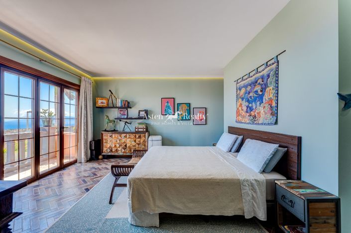 Image No.20-4 Bed Villa for sale