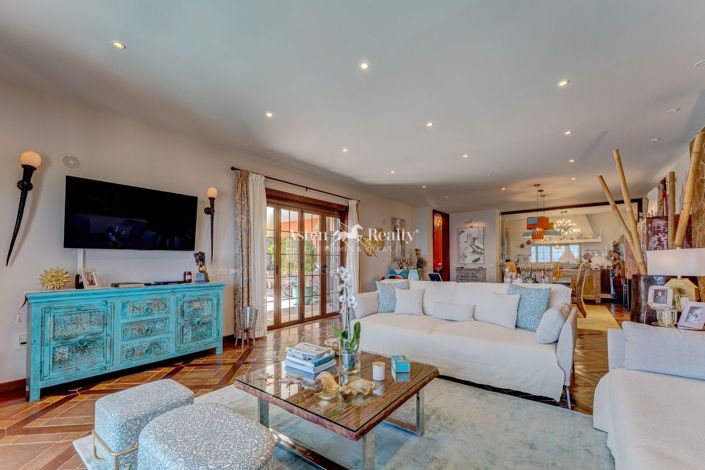 Image No.8-4 Bed Villa for sale